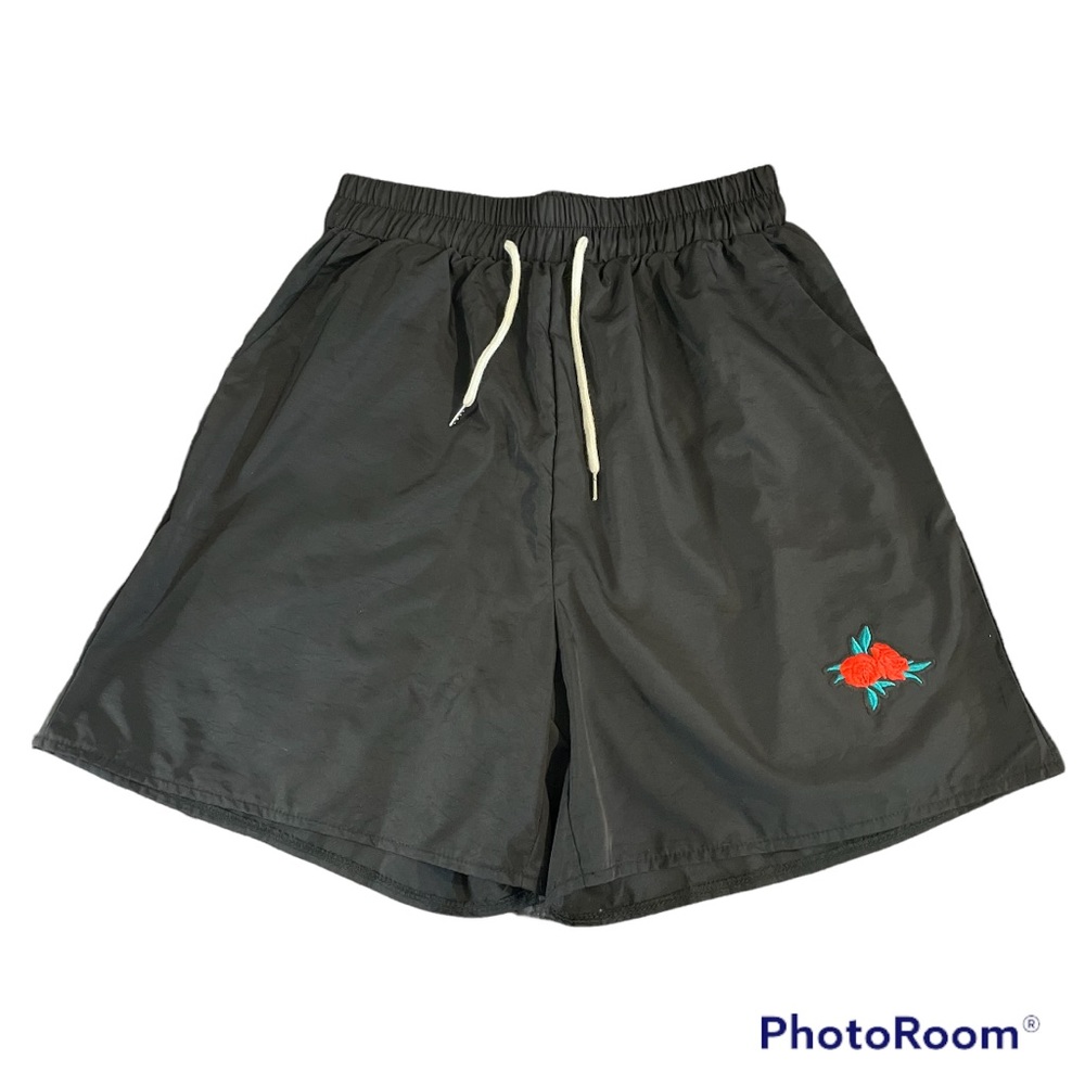 2/$30 ROMwe Black Shorts with Rose Embroidered Patch Size Small